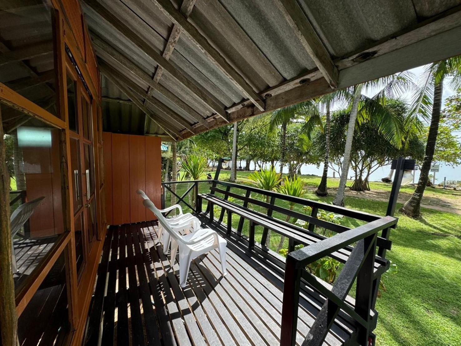 Libong Beach Resort Bagian luar foto