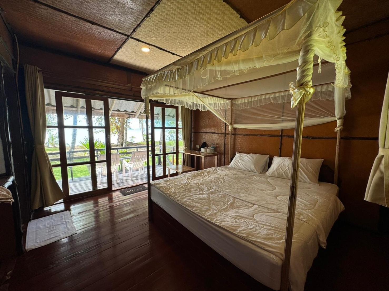Libong Beach Resort Bagian luar foto
